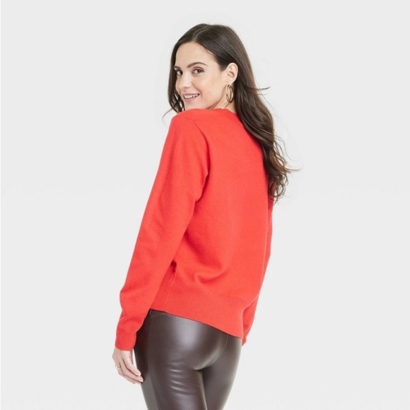 Women's Fine Gauge V-Neck Sweater - A
New Day Red - Picture 2 of 6